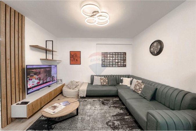 Tirane, shitet apartament 2+1 Kati 3, 86 m² 185.000 € (Farmacia 10 - Rruga e Dibrës)