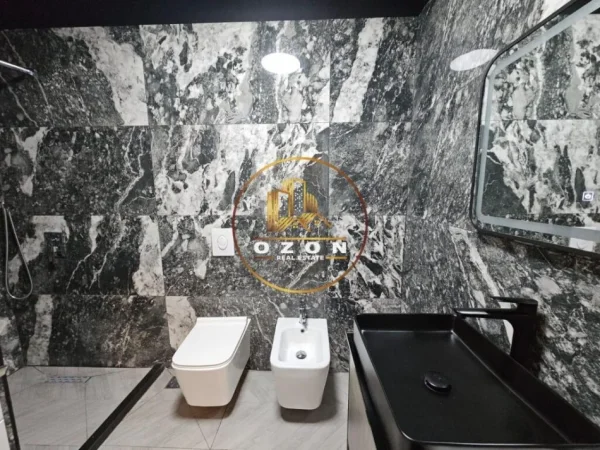 Apartament 2+1+2 i Super Mobiluar për Shitje tek Stadiumi Dinamo!
