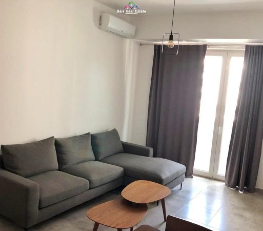 Tirane, jepet me qera apartament 1+1+Ballkon Kati 5, 60 m² 600 € (21 dhjetori)