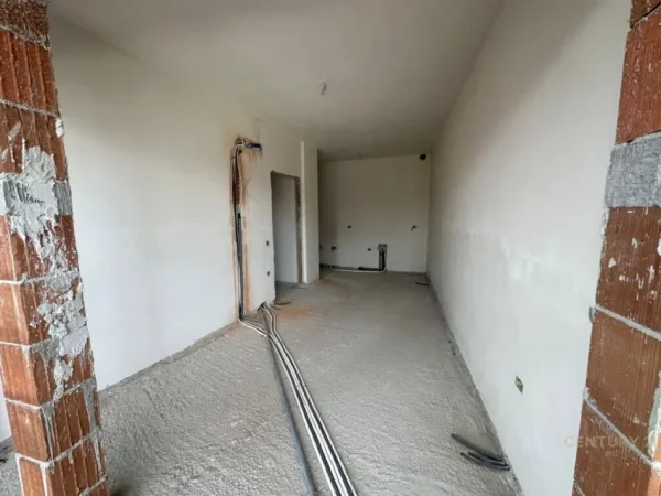 Tirane, shes apartament 1+1+Ballkon , 71 m² 282.000 € (Sheshi Skënderbej (Qendër))