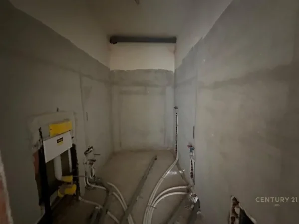 Tirane, shes apartament 1+1+Ballkon , 71 m² 282.000 € (Sheshi Skënderbej (Qendër))