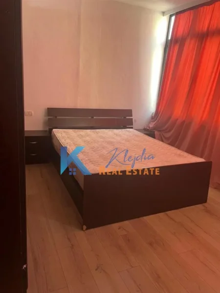 Tirane, jepet me qera apartament 2+1 Kati 6, 93 m² (Astir, afer Bar Bohem)