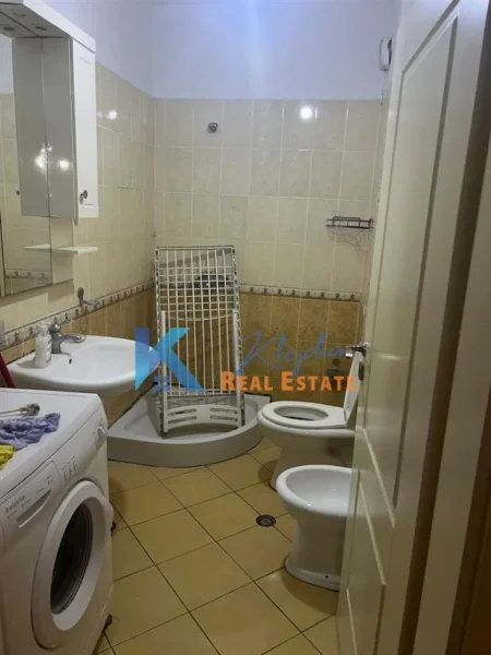 Tirane, jepet me qera apartament 2+1 Kati 6, 93 m² (Astir, afer Bar Bohem)