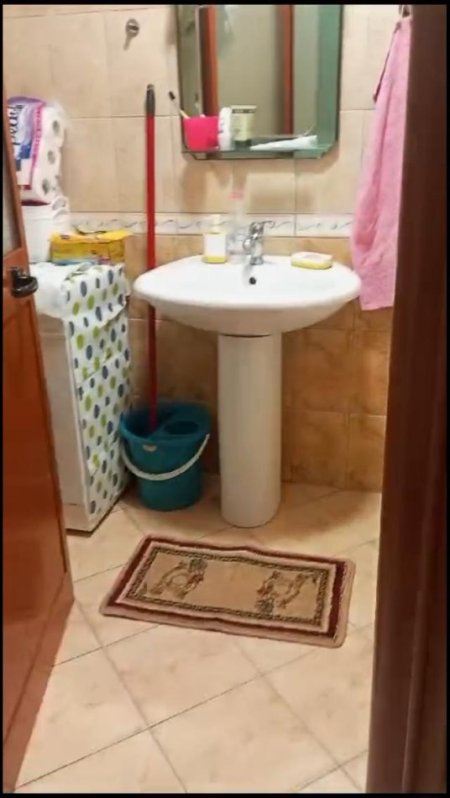 Tirane, jepet me qera apartament 1+1+Aneks+Ballkon Kati 2, 75 m² 490 € (Medreseja)