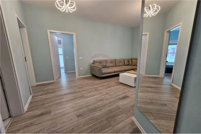 Tirane, jepet me qera apartament 2+1 Kati 3, 97 m² 500 € (Ali Demi)