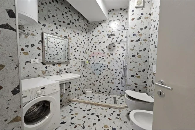 Tirane, jepet me qera apartament 2+1 Kati 3, 97 m² 500 € (Ali Demi)