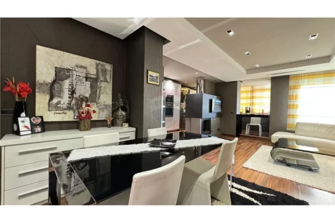 Tirane, shitet apartament 2+1 , 122 m² 299.000 € (Ish Ekspozita - Bulevardi Gjergj Fishta)