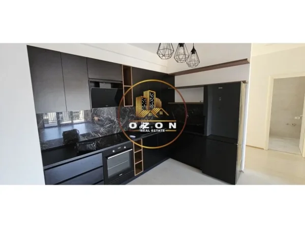 Jepet me Qira Apartament 1+1 tek Rezidenca Green City, Astir 350 € !