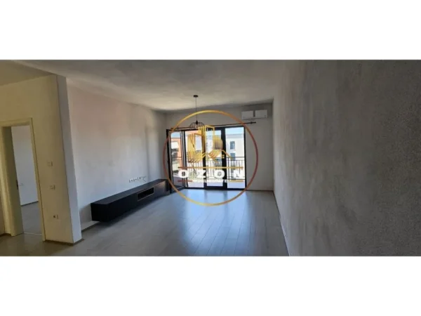 Jepet me Qira Apartament 1+1 tek Rezidenca Green City, Astir 350 € !