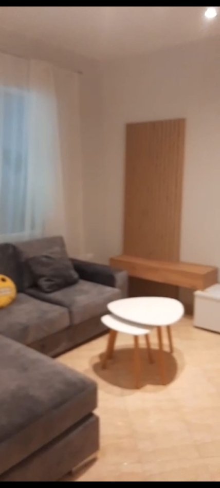 Tirane, jepet me qera apartament 2+1 Kati 2, 73 m² 550 € (Delijorgji)