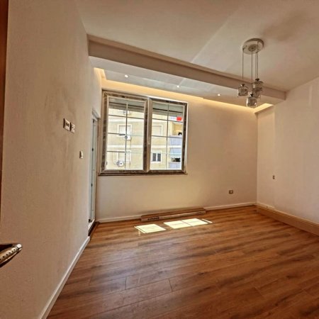 Tirane, shitet apartament 2+1 , 104 m² 178.000 € (Tiana e Re)
