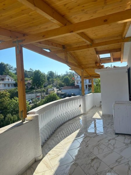 Shqiperi, jepet me qera garsonier 1+1 Kati 4, 45 m² 200 € (Haki shehu)