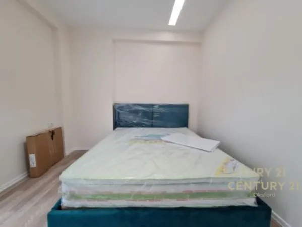 Tirane, shitet apartament 1+1 Kati 2, 62 m² 133.000 € (liqeni i thate)