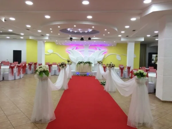 Durres, shitet lokal Kati 3, 3.500 m² 750.000 € (Fllake Durres)