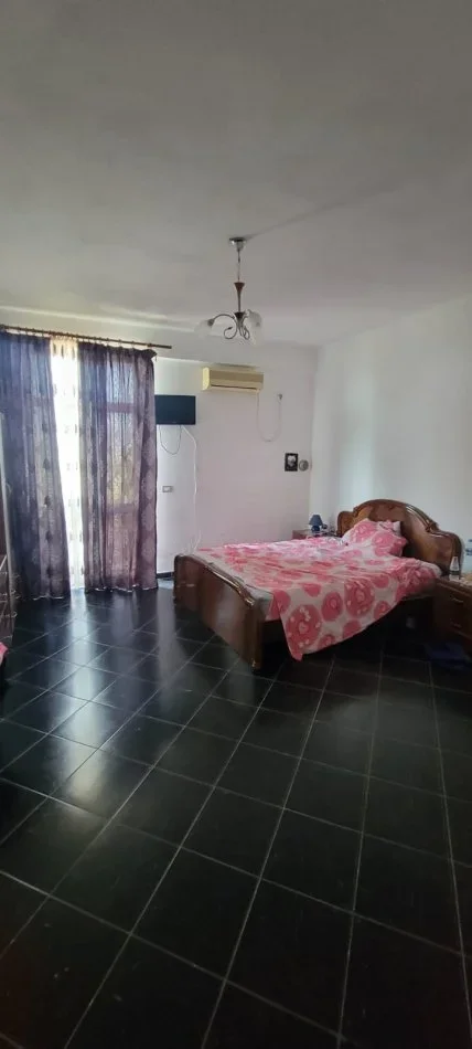 Durres, shitet bar-resorant Kati 3, 400 m² 750.000 € (Fllake, Durres)