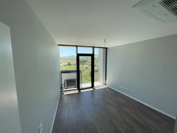 Tirane, jepet me qera zyre , 74 m² 650 € (Rruga e Kosovareve)