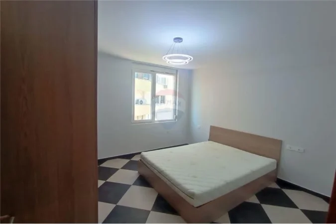 Tirane, shitet apartament 1+1 Kati 4, 71 m² 120.000 € (Kodra e Diellit)