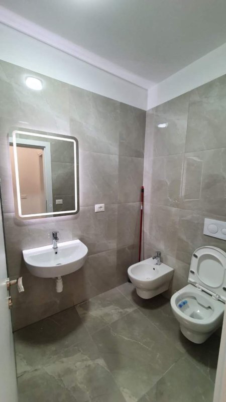 Tirane, shitet apartament 2+1 Kati 6, 105 m² 141.750 Euro (Spitali nr. 5)