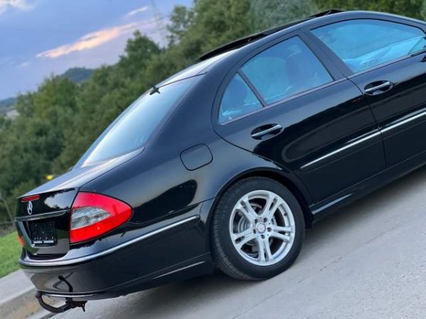 shes Mercedes-Benz MERCEDES E 320 EVO - PANORAMA - FULL Viti 2007,