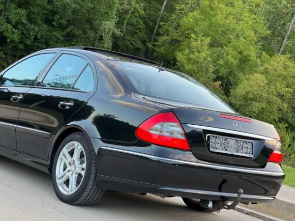 shes Mercedes-Benz MERCEDES E 320 EVO - PANORAMA - FULL Viti 2007,