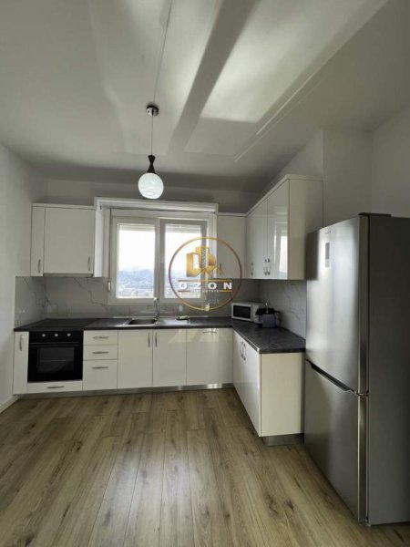 Tirane, jepet me qera Vile 2 Katshe Kati 0, 200 m² 1.200 Euro (Lunder)