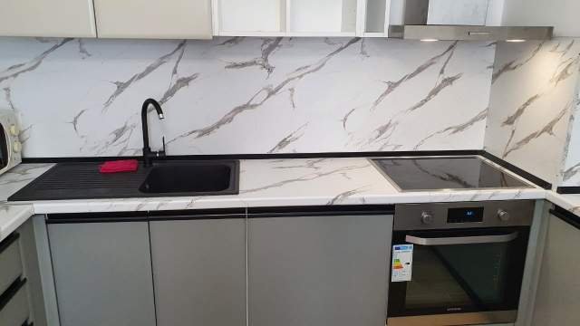 Tirane, jepet me qera apartament 2+1+BLK Kati 7, 107 m² 500 Euro (kongresi i manastirit)