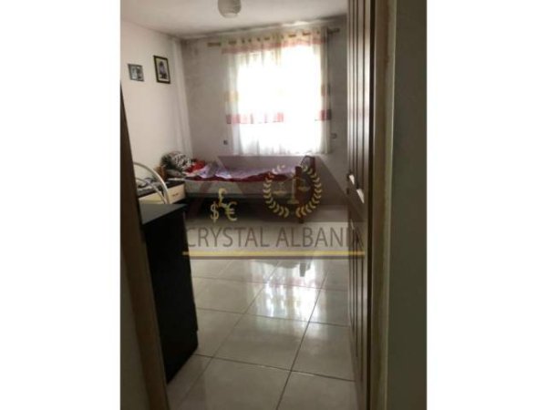 Tirane, shitet 2+1 Kati 0, 169 m² 132.000 Euro (Allias)