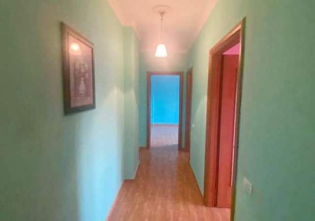 Tirane, shitet apartament 2+1+BLK Kati 4, 98 m² 130.000 Euro (Rruga Sali Butka)