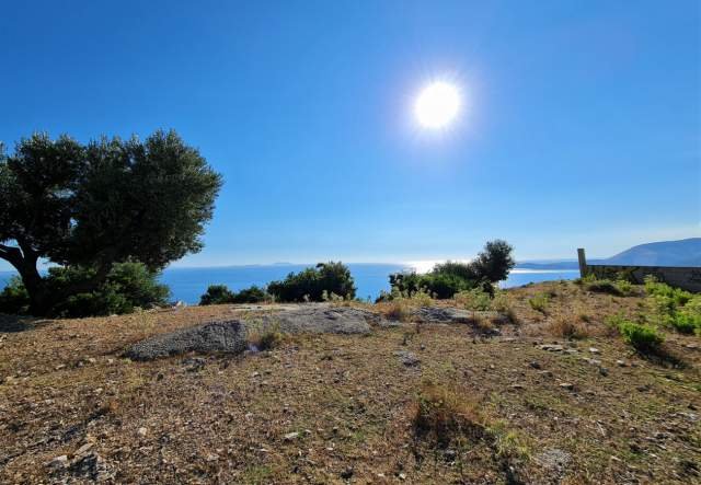 Himare, shes toke ne bregdet 2.000 m² 200.000 Euro