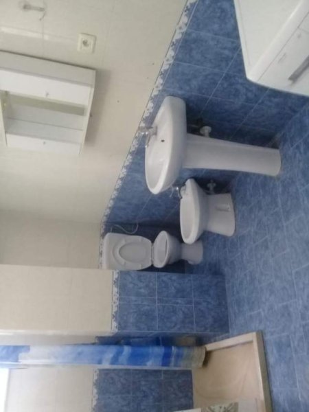 Tirane, jepet me qera Kati i pare i nje vile 3+1 35.000 Leke (Imer Ndregjoni)