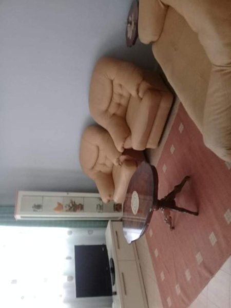 Tirane, jepet me qera Kati i pare i nje vile 3+1 35.000 Leke (Imer Ndregjoni)