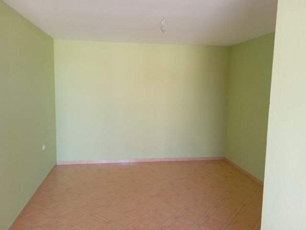 Tirane, jepet me qera apartament 2+1+BLK Kati 3, 90 m² 40.000 Leke (rruga 5 maji)