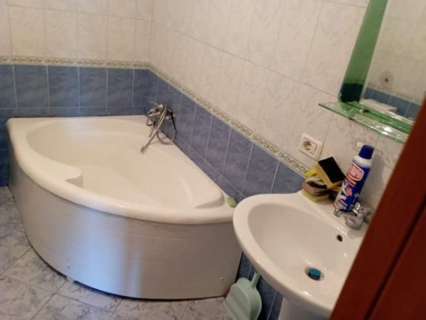 Tirane, jepet me qera apartament 2+1+BLK Kati 3, 90 m² 40.000 Leke (rruga 5 maji)