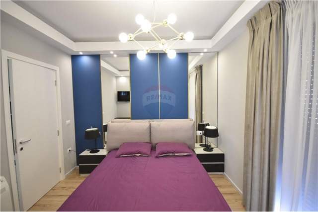 Tirane, jepet me qera apartament 2+1 Kati 7, 118 m² 950 Euro (rruga muhamet gjollesha)