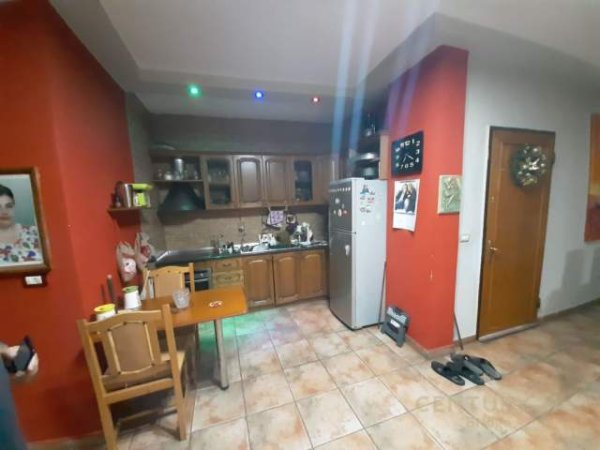 Tirane, shitet apartament 3+1+A+BLK Kati 6, 117 m² 107.500 Euro (Perballe Shkolles se Bashkuar)