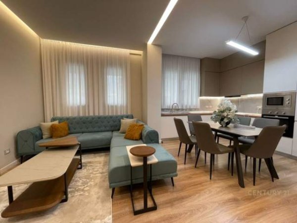 Tirane, jepet me qera apartament 2+1 Kati 2, 103 m² 1.200 Euro (Square21)