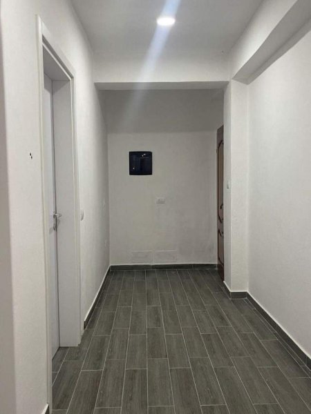 Tirane, jepet me qera apartament 1+1+A Kati 1, 58 m² 300 Euro (Dritan Hoxha)
