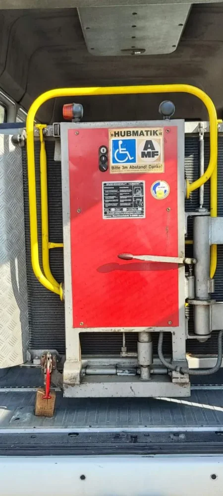 Tirane, shes Pedan per Invalid, 200 Euro