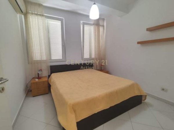 Tirane, shitet apartament duplex 2+1 Kati 1, 103 m² 145.000 Euro (kodra e diellit 1)