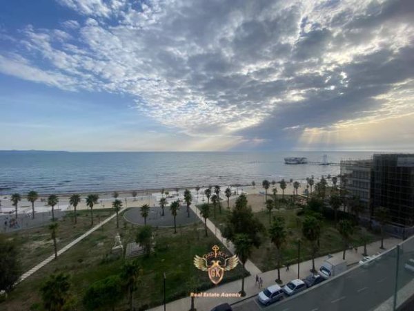 Durres, jap me qera apartament 1+1+A+BLK Kati 3, 100 m² 500 Euro (VOLLGA)