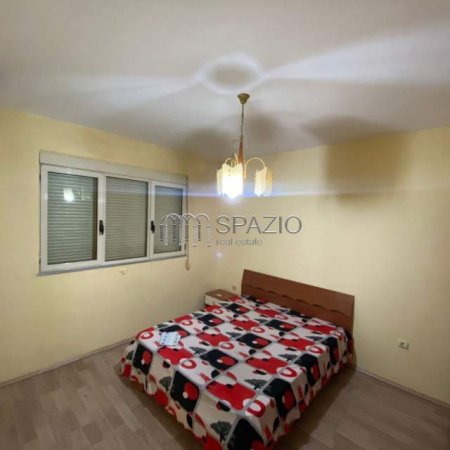 Tirane, jepet me qera apartament 2+1+BLK Kati 5, 80 m² 450 Euro (Rruga ''Myslym Shyri'')
