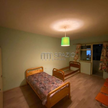 Tirane, jepet me qera apartament 2+1+BLK Kati 5, 80 m² 450 Euro (Rruga ''Myslym Shyri'')