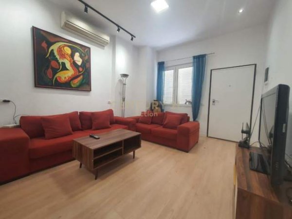 Tirane, shitet apartament duplex 2+1 Kati 1, 103 m² 145.000 Euro (kodra e diellit 1)