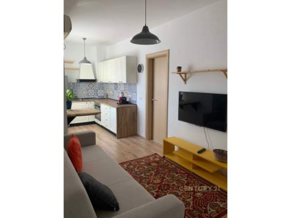 Tirane, jepet me qera apartament 1+1 Kati 6, 55 m² 450  (Rruga e kosovareve)