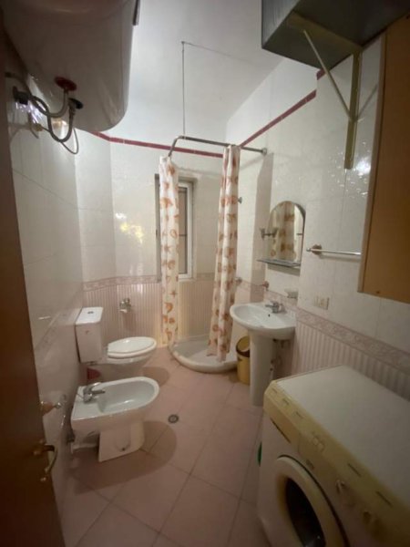 Tirane, shitet apartament 2+1+A+BLK Kati 4, 89 m² 130.000 Euro (Rruga Myslym Shyri)