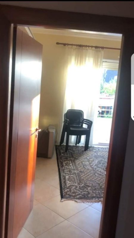 Tirane, jepet me qera apartament 2+1+BLK Kati 2, 94 m² 400 Euro (ali dem)