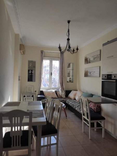 Tirane, jepet me qera apartament 2+1+BLK Kati 5, 75 m² 490 Euro (rr Reshit Collaku)