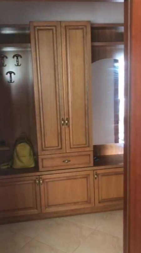 Tirane, jepet me qera apartament 2+1+BLK Kati 2, 94 m² 400 Euro (ali demi)