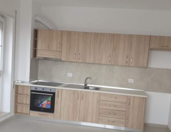 Tirane, jepet me qera apartament 2+1+BLK Kati 2, 100 m² 400 Euro (rr  dibres)