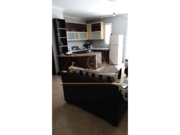 Tirane, jepet me qera apartament 2+1+BLK Kati 4, 100 m² 400 Euro (Rruga Shkelqim Fusha)